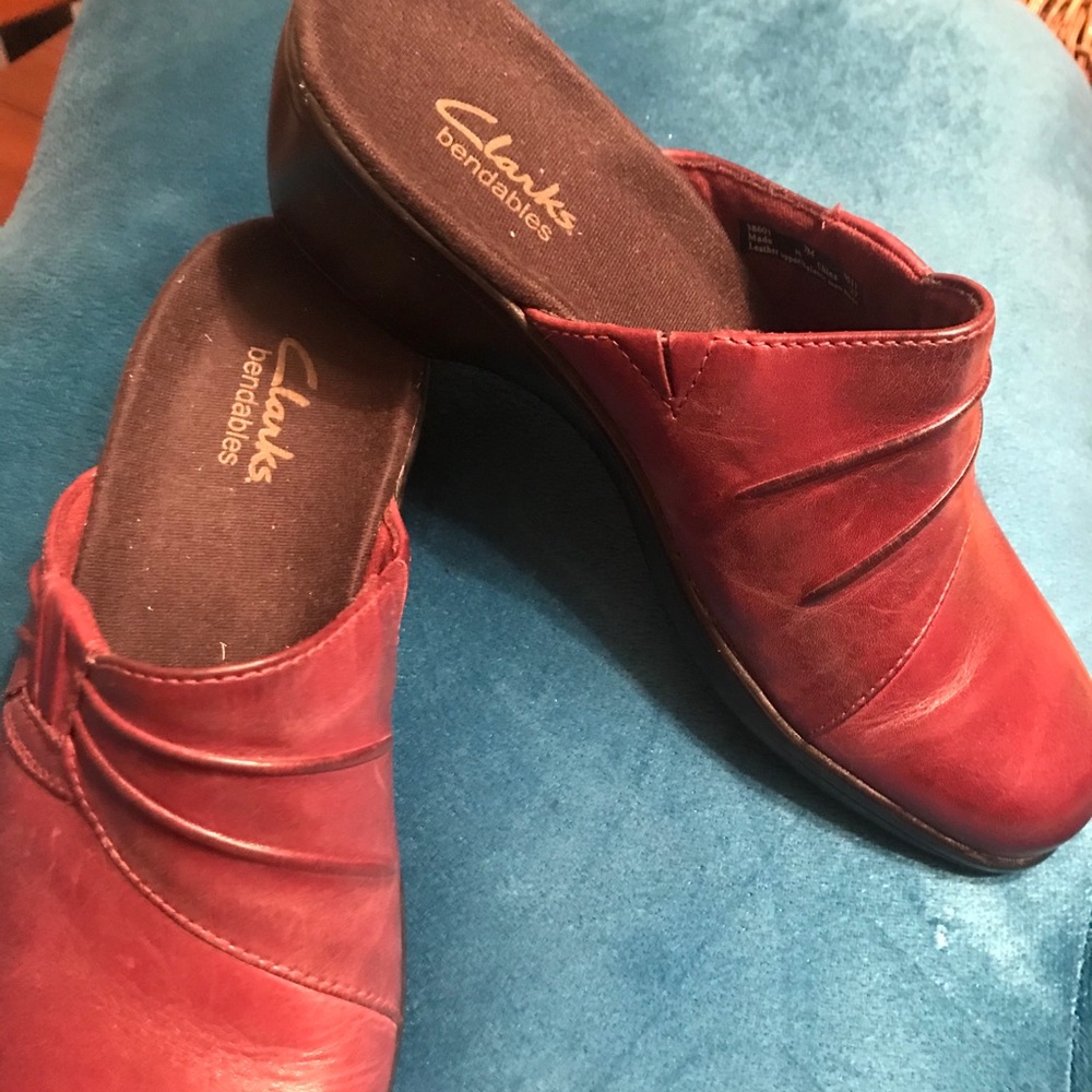Clark Clogs - Picture 2 of 3